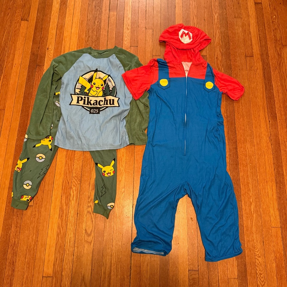 Nintendo Mario & Pokémon Pikachu Pajamas